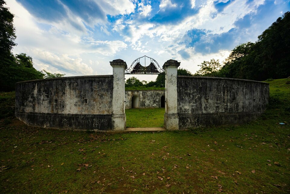 Forte do Leme em Angra dos Reis: história e ruínas